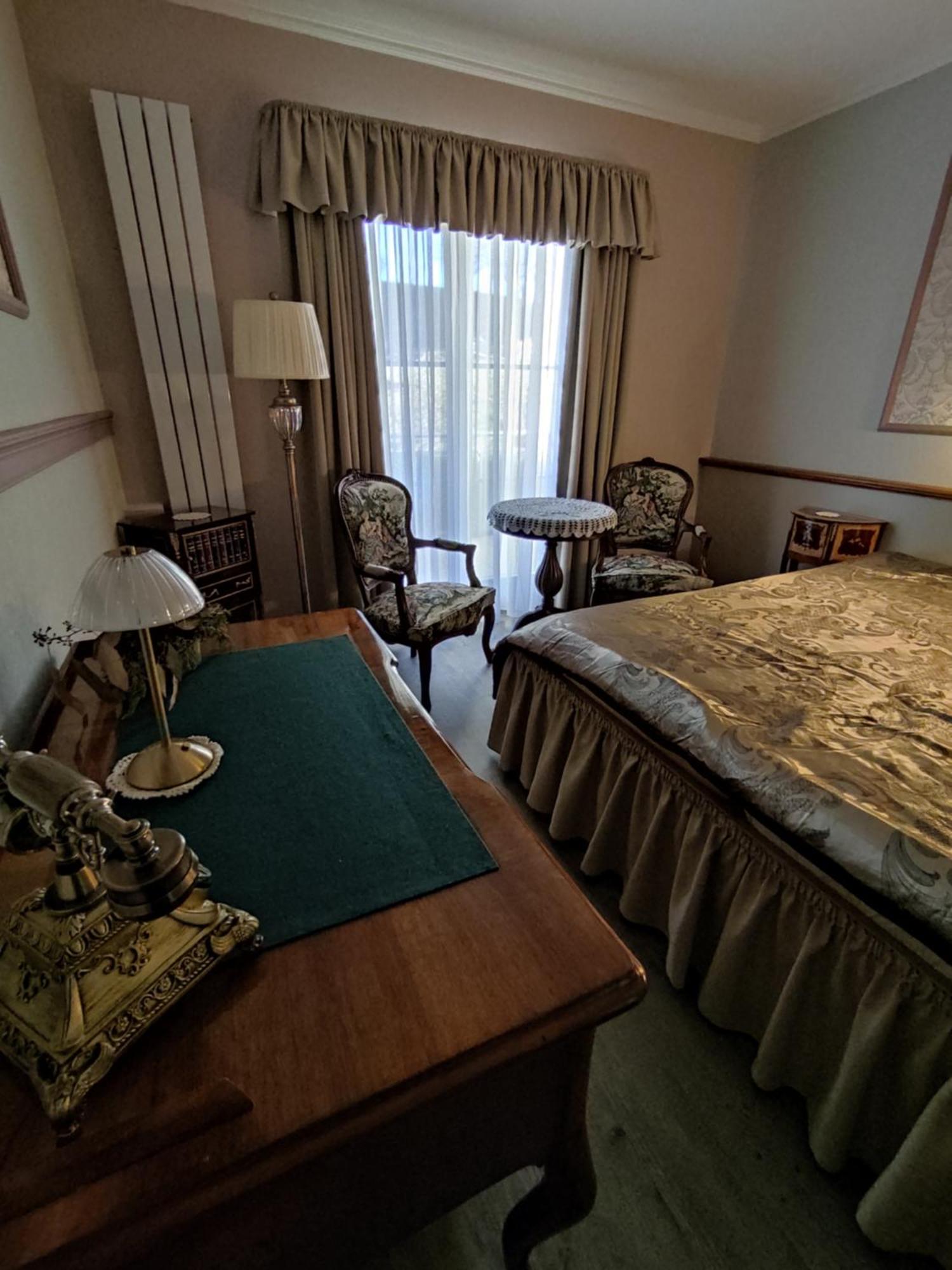 Pilgrims Inn Kreischa ภายนอก รูปภาพ